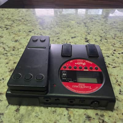 Korg ToneWorks Guitar Ax1g multi processor image 2