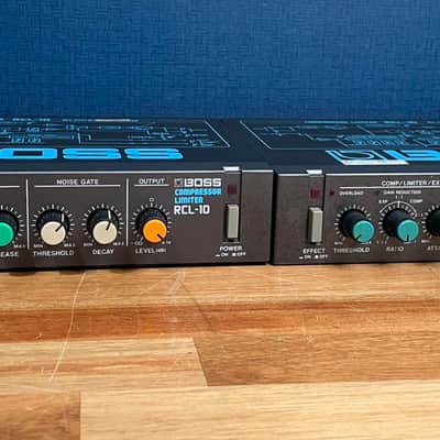 1U Rack-Mount Kit allows up to two half-rack units image 4