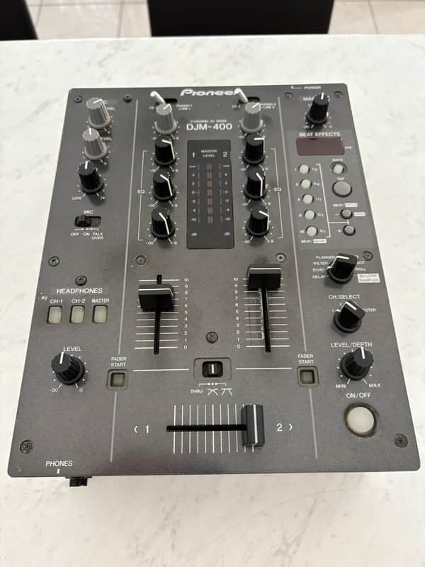 Pioneer DJM-400 image 1
