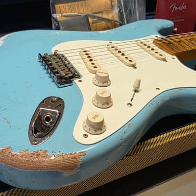 Fender 1955 Stratocaster Custom Shop Heavy Relic BRAND NEW Daphne Blue American Vintage 55-1956 50s 1950's USA 1 of 1 Limited Edition Master Aged Roadworn Ash Guitar image 4