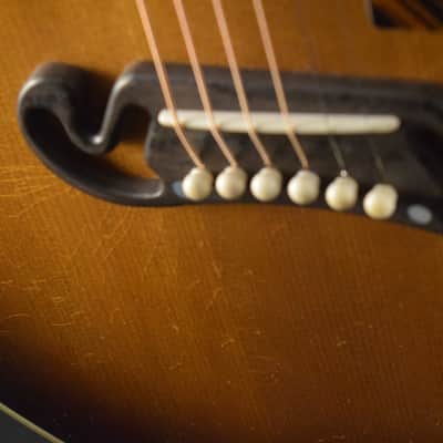 Gibson Custom Shop 1939 SJ-100 Murphy Lab Heavy Aged Faded Vintage Sunburst image 4