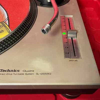 Technics SL1200MK2 Turntables Set Of 2 W/ Flight Cases image 3