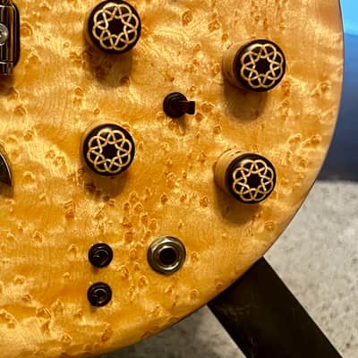 Alembic MKLB5 Mark King Signature Deluxe 5 String Bass Maple Trifecta 2013 w/OHSC image 4