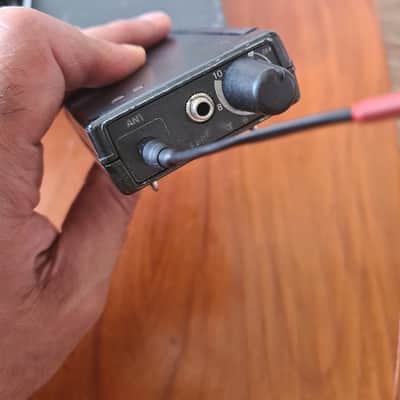 Sennheiser 🎧 Sennheiser SR 300 IEM In-Ear Monitoring Receiver – 838–870 MHz image 15
