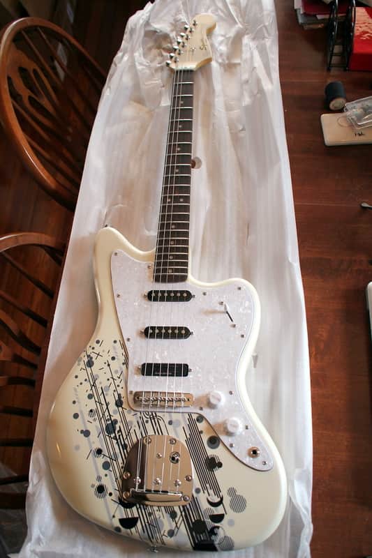 SCANDAL Mami artist model Squier Jazzmaster 