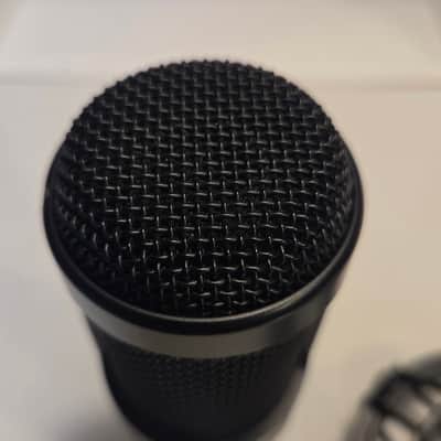 Audio-Technica AT2035 Large Diaphragm Cardioid Condenser Microphone image 4