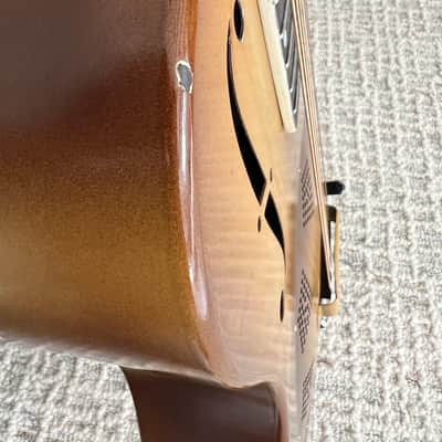 National Triolian 1930 - Walnut burst with original case image 13