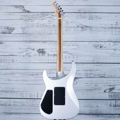 Jackson Pro Plus Series Soloist SLA2 Electric Guitar w/Floyd Rose & Gig Bag | Quicksilver image 4