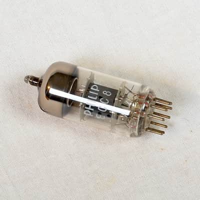 Phillips 12AT7/ ECC81 (Mullard) image 2