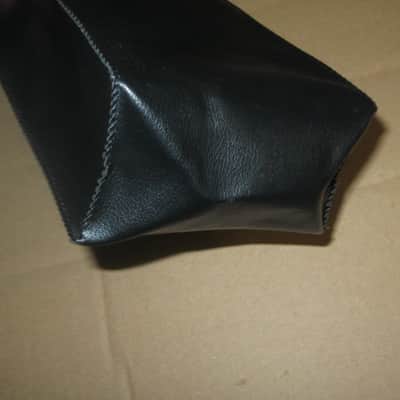 lightly used - very clean genuine BOSS vinyl pouch for FV300H, FV300L, and similar size size Boss pedals (NO pedal included) 1990s - Black Vinyl Exterior / Black Thin Canvas Interior image 22