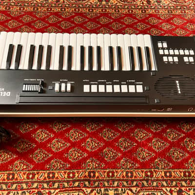 Tesla Delicia HT 37-D Keyboard / Organ 1987 image 6