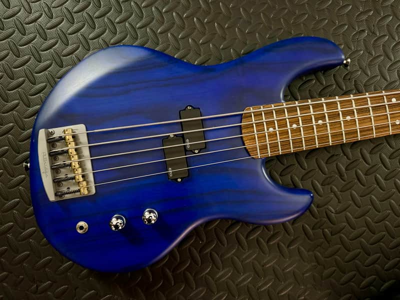Alíen Audio Constellation 5 P-Bass image 1