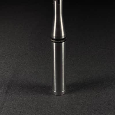 Earthworks SR25 Cardioid Small Diaphram Condenser High Definition Microphone 2010s - Silver image 2