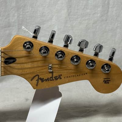 Fender Limited Edition Player Stratocaster HSS Plus Top Guitar 2021 - Blue Burst / Maple neck image 6