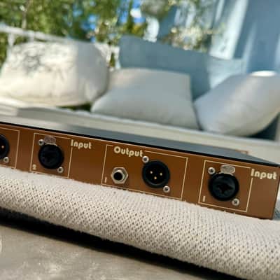 Kush Audio Clariphonic Dual-Channel Parallel Equalizer 2010s - Brown / Black image 5