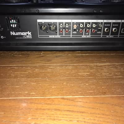 Numark HDMiX all-in-one DJ mixer system image 4