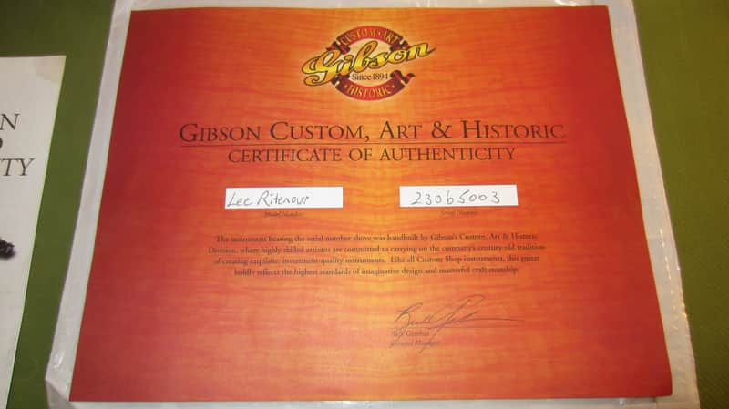 Gibson Lee Ritenour Certificate of Authenticity 2000s image 1