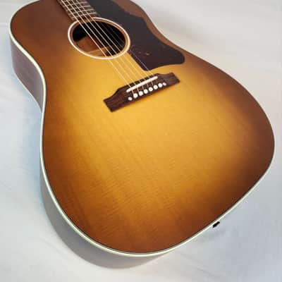 Gibson J-45 50s Faded Acoustic Electric Guitar, Round Shoulder, Faded Sunburst, W/HSC 2026 image 10