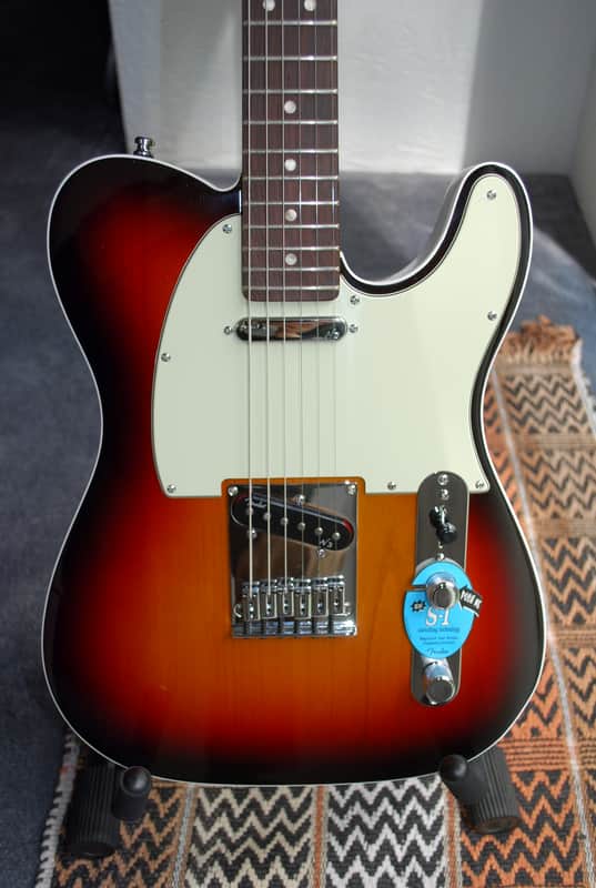 Fender American Deluxe Telecaster +++