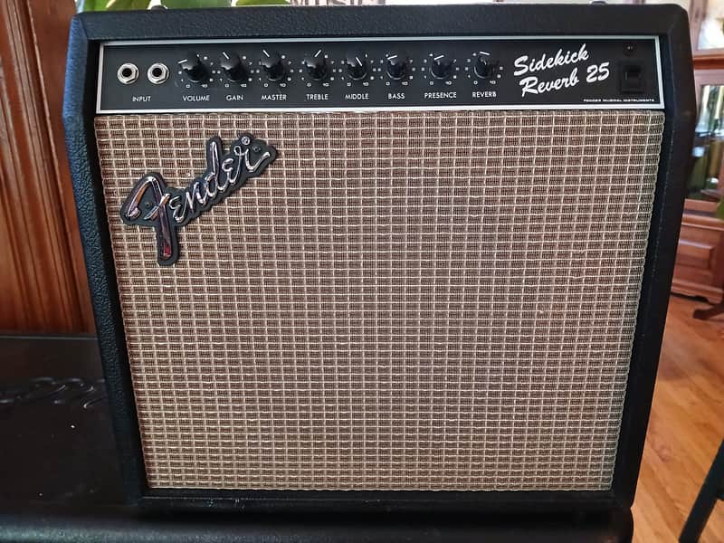 Fender Sidekick 25 Reverb 25-Watt 1x10" Guitar Practice Amp