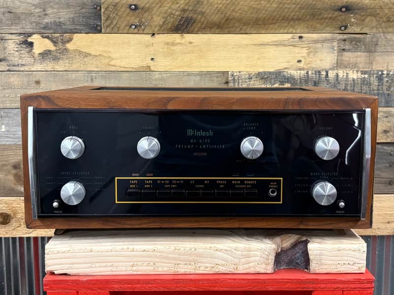 RESTORED McIntosh MA-6100 / MA 6100 with original Walnut Case - 70 Watt Stereo Solid State Integrated Amplifier