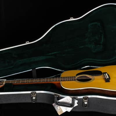 Martin D-28 (512) image 7