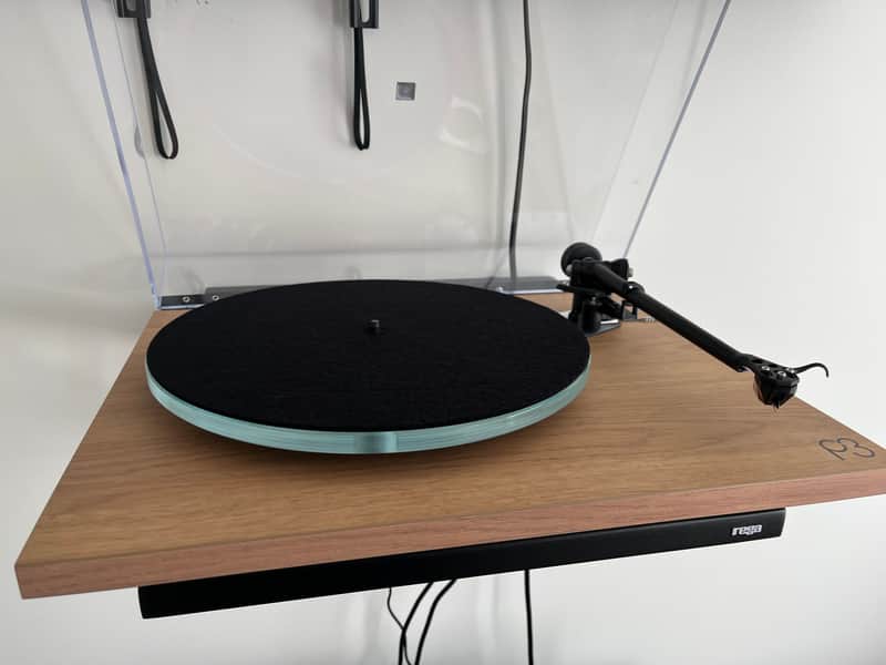 Rega Planar 3 2026 - Oak