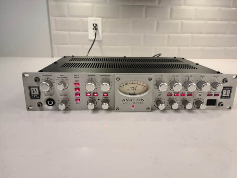 Avalon Vt 737sp Silver image 1