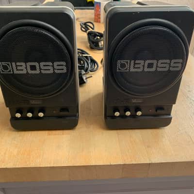 Roland MA-12 speakers (pair) image 1