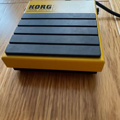 Korg PS1 Single Momentary Footswitch Sustain Pedal 2010s - Yellow image 6
