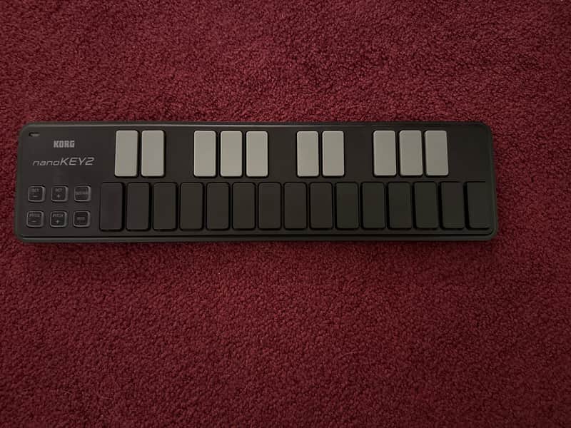 Korg nanoKEY2 Slimline USB MIDI Keyboard Controller 2011 - Present - Black image 1
