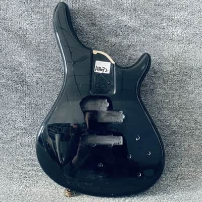 Black 4 String Bass Style Body image 1