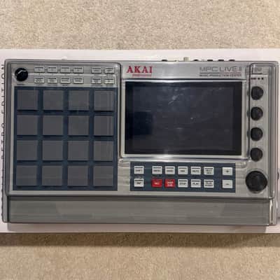 Akai MPC Live II Standalone Sampler / Sequencer Retro Edition 2020 - Present - Grey image 19