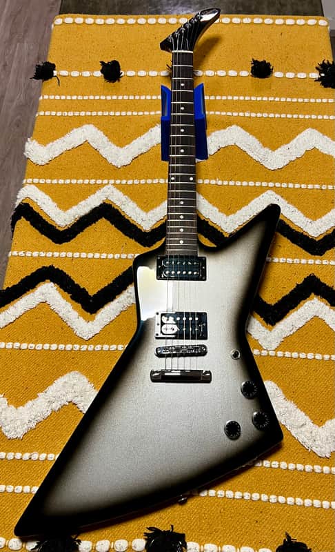 Gibson '80s Explorer 2023 - Silverburst (Exclusive)
