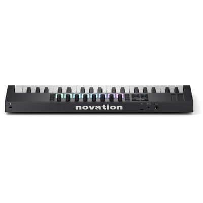 NOVATION LAUNCHKEY-MN37-MK4 Mk4 - Clavier maitre 37 mini-touches, 16 pads, 8 encodeurs, écran OLED image 5