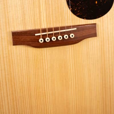 Martin 00-X2E Cocobolo Grand Concert Acoustic/Electric Guitar - Natural with Gig Bag image 12