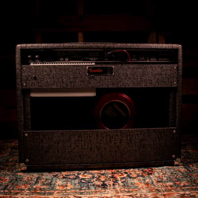 Fender Limited Edition 68 Custom Pro Pewter image 2