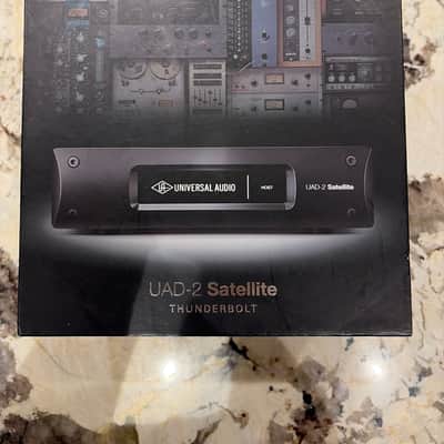 Universal Audio UAD-2 Satellite QUAD Core Thunderbolt 2 DSP Accelerator 2019 - 2020 - Black image 1