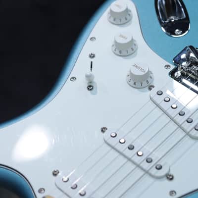 Fender Player Stratocaster Lake Placid Blue Maple Fingerboard Electric Guitar image 11