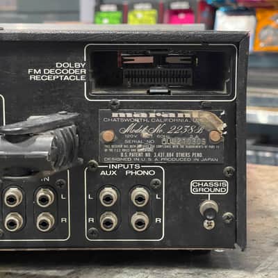 Marantz Model 2238B 38-Watt Stereo Solid-State Receiver 1977 - 1979 - Silver image 9