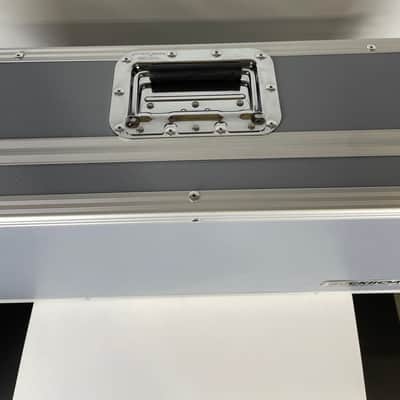 RockBoard QUAD 4.4 Pedalboard, 28.4" x 12.9" w/ Flight Case image 3