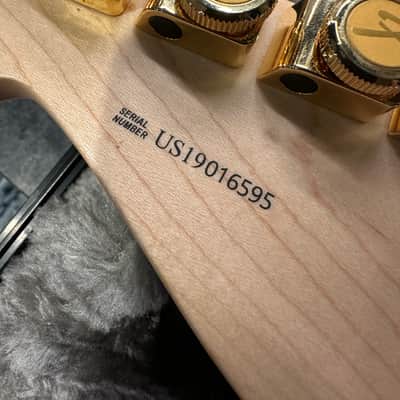 2019 Fender American Professional Stratocaster Olympic White w/ Lace Sensors & Gold Hardware OHSC image 15