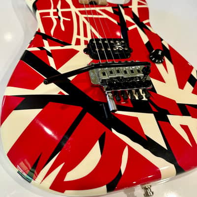 EVH 5150 striped 2020 - Red EVH striped image 3