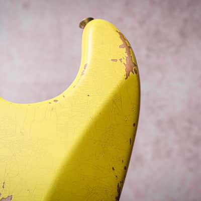 FENDER USA Custom Shop Ltd '67 Reissue Stratocaster Relic "Graffiti Yellow" (2023) image 19