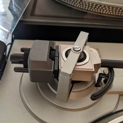 Hitachi Direct Drive Turntable HT-40S image 6