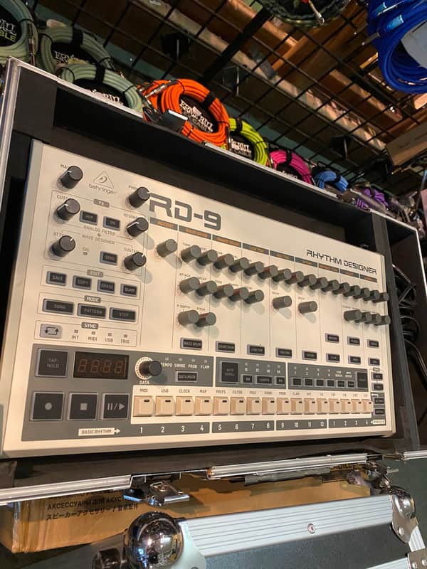 Behringer RD-9 Rhythm Designer (with NICE CASE) image 1