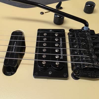 ESP The Mirage Custom Shop HSS Jackson Soloist Lawsuit Headstock USA Seymour Duncan Pickups Synclear Sinclair Floyd Rose FR Super Strat MIJ MJ Japan Vintage 80s Guitar image 11