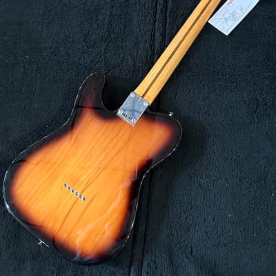 Fender Vintera II '50s Nocaster with Maple Fretboard 2-Color Sunburst #MX23033014 / 7lbs. 10.5oz image 2