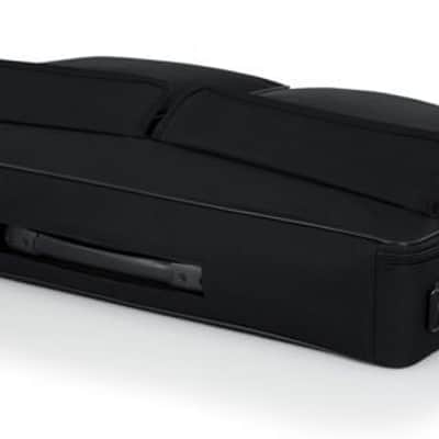 Gator 30" X 16" Wood Pedal Board w/ Black Nylon Carry Bag; Includes G-Bus-8 Power Supply W/ (8) 9V & (3) 18V Outputs GPT-PRO-PWR image 7