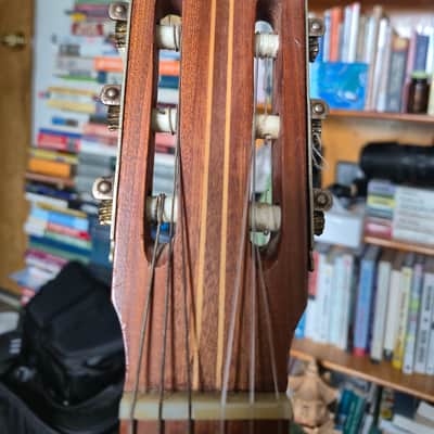 Instrumentos Commarin  Spanish Classical Guitar 1950s 1960s - lacquered image 4